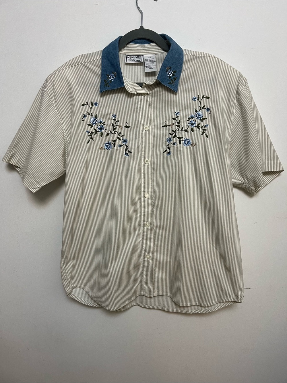 Vintage 90s New Look Striped Shirt with Embroidered Denim Collar Size L